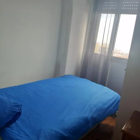 Lisbon Guesthouse 2*